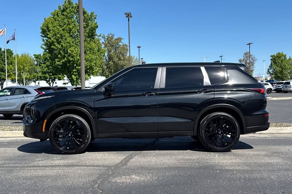 New 2026 Mitsubishi Outlander SE AWD/4WD image 7