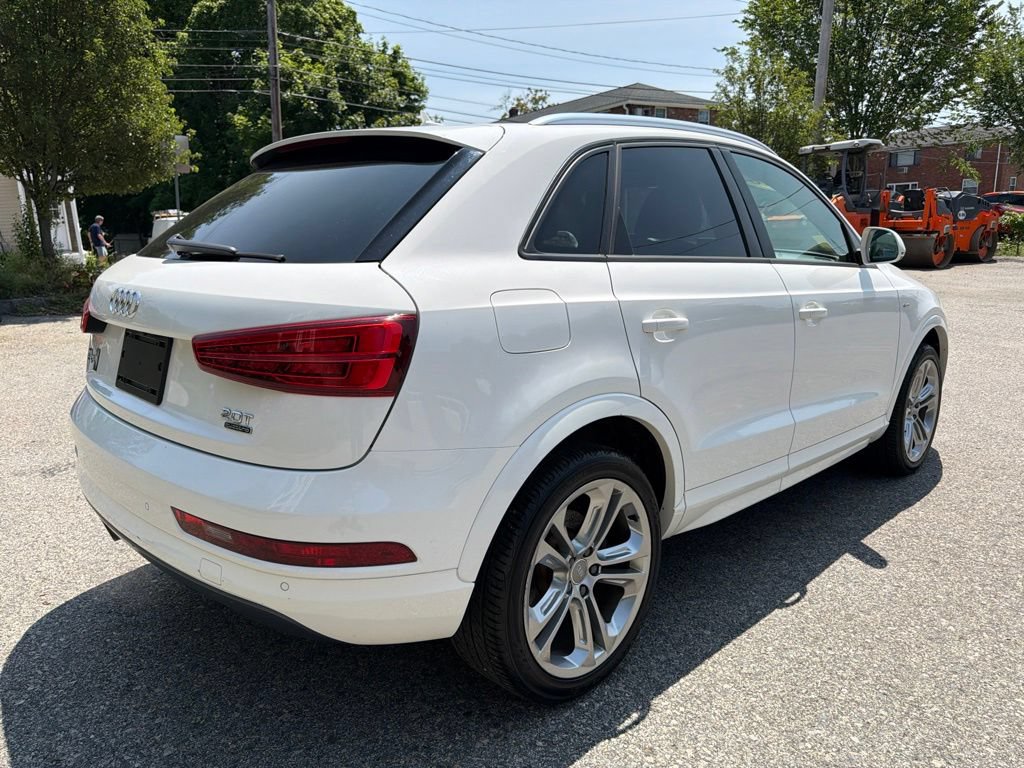 Used 2018 Audi Q3 2.0T Premium w/ Convenience Package AWD/4WD image 5