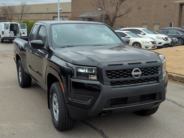 New 2026 Nissan Frontier S image 3