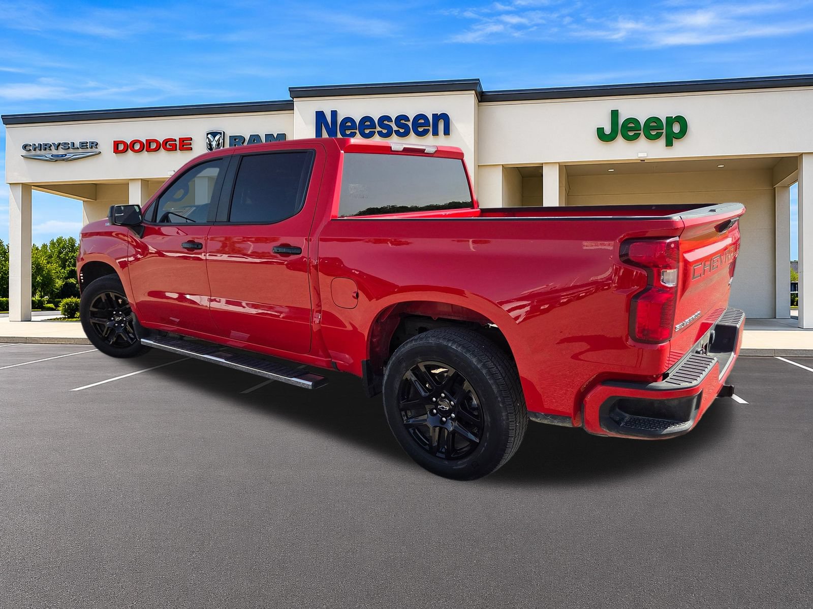 Used 2024 Chevrolet Silverado 1500 Custom w/ LPO, Dark Essentials Package RWD image 5