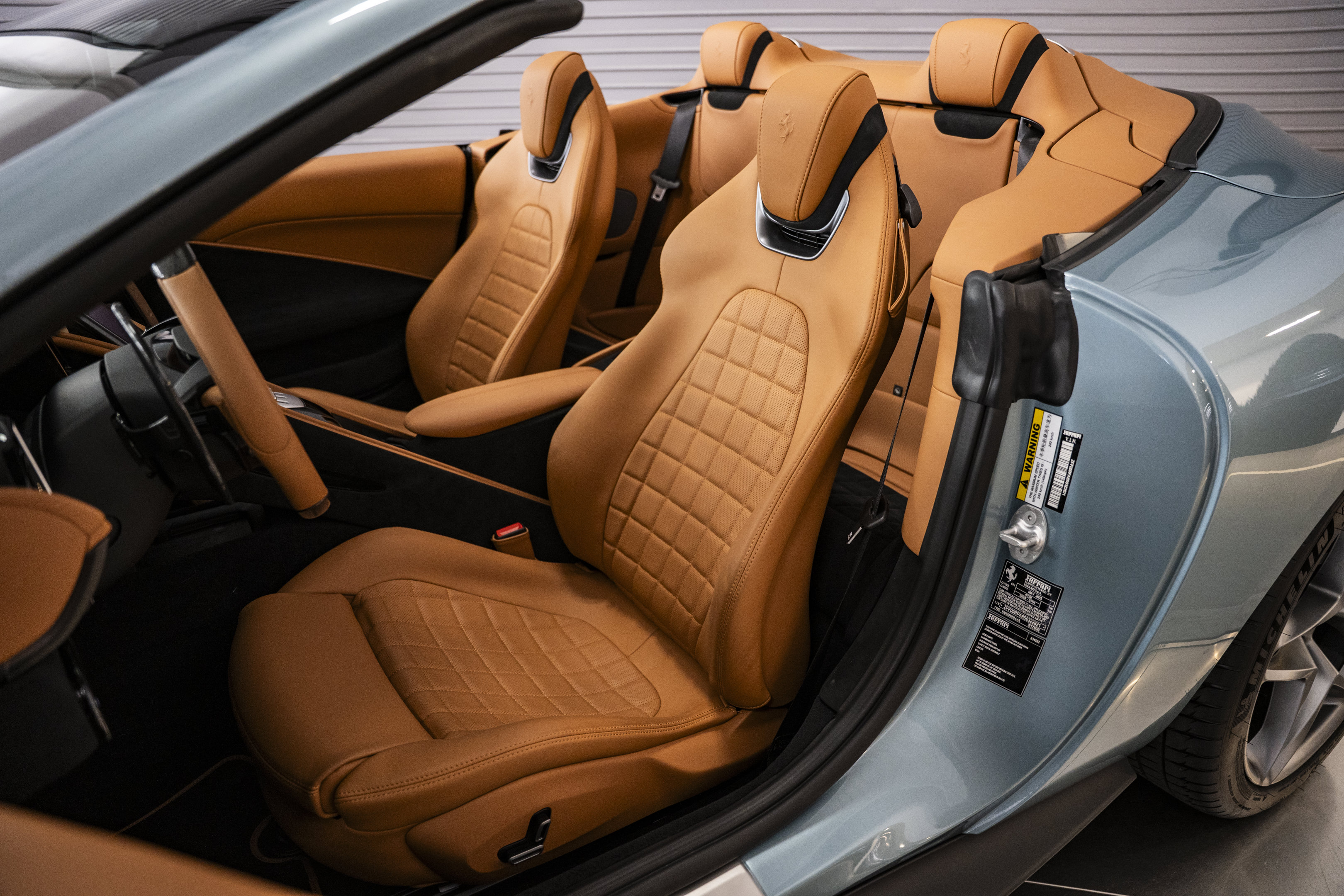 Used 2025 Ferrari Roma Spider RWD image 28