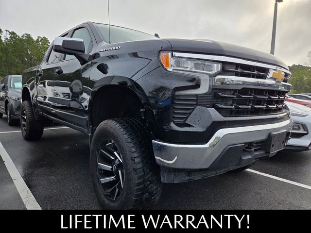 Used 2025 Chevrolet Silverado 1500 LT image 3