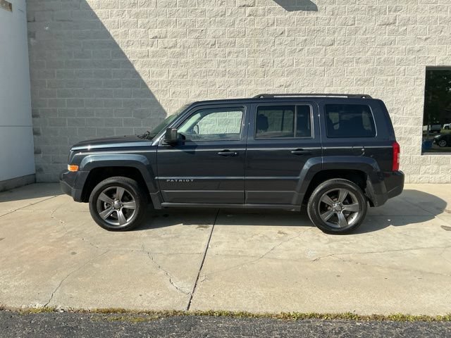 Used 2015 Jeep Patriot High Altitude AWD/4WD image 5