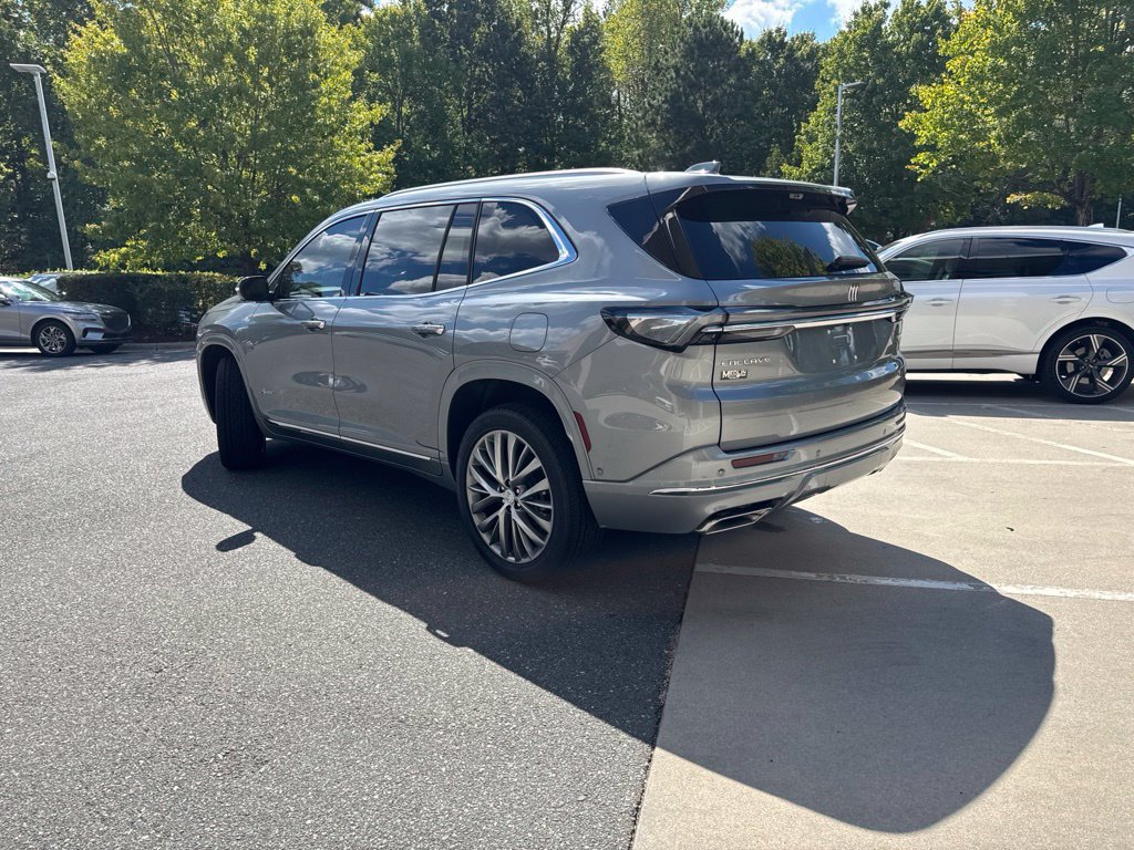 Used 2026 Buick Enclave Avenir w/ Super Cruise Package FWD image 6