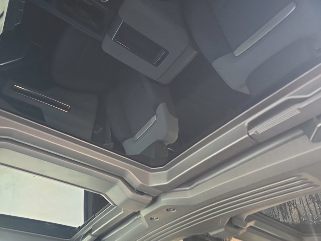 Used 2025 GMC Hummer EV 2X AWD/4WD image 31