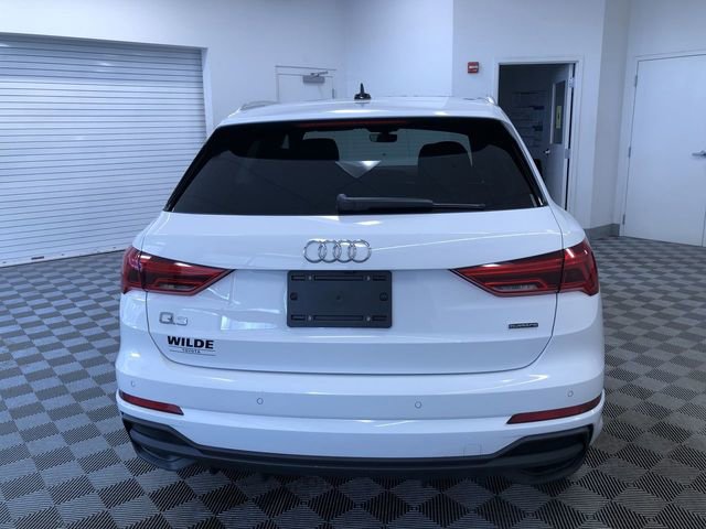 Used 2025 Audi Q3 2.0T Premium image 13