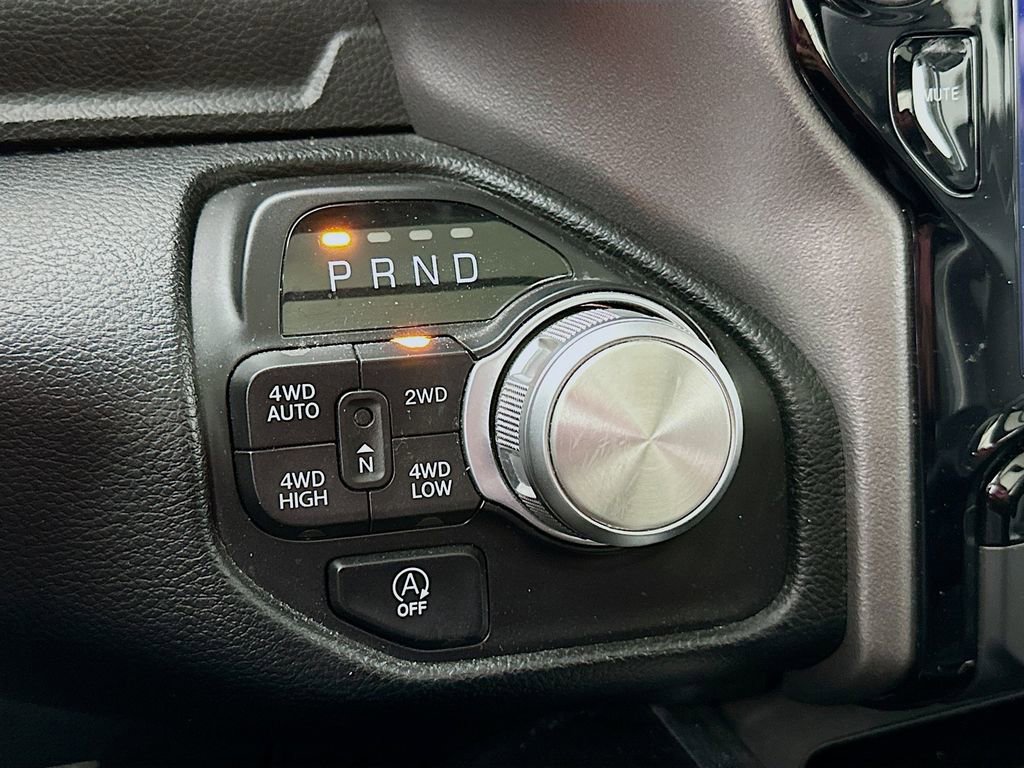 Certified 2021 RAM 1500 Laramie image 24