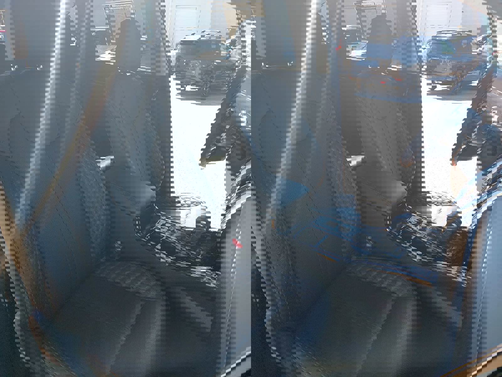 Used 2023 Kia Sorento SX image 10