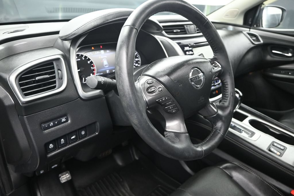 Used 2021 Nissan Murano SL w/ SL Moonroof Package FWD image 12