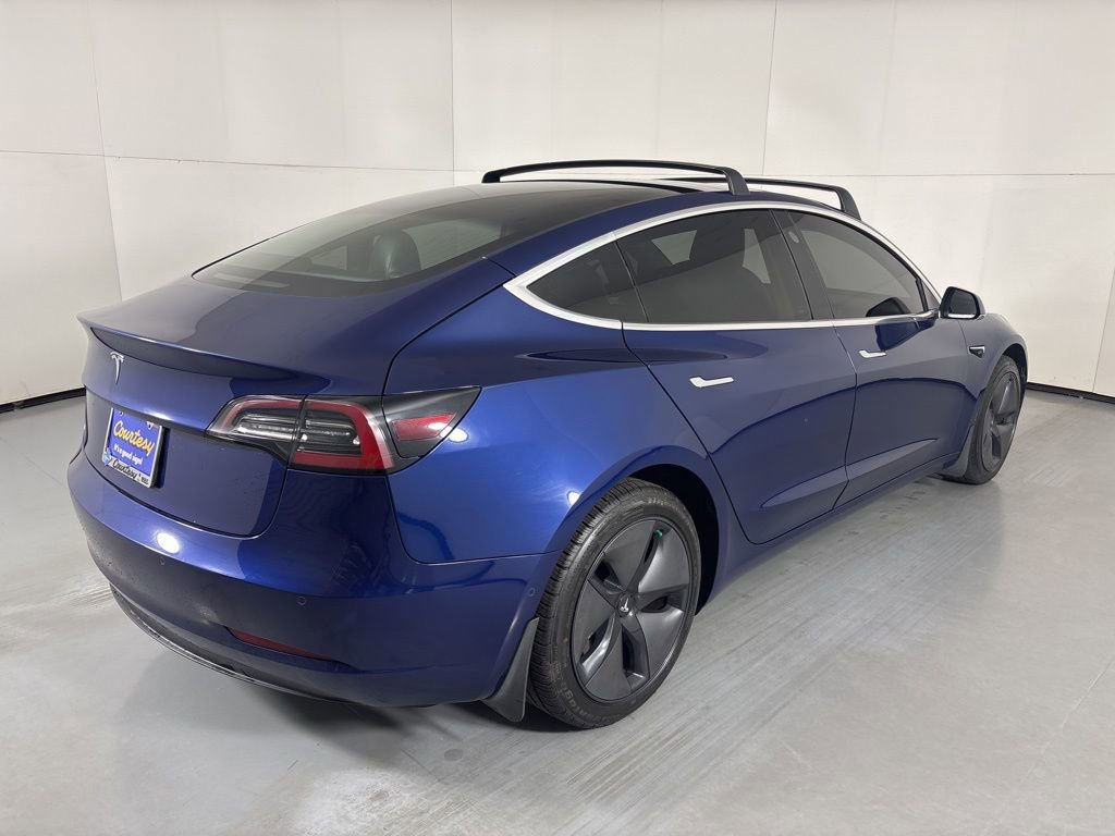 Used 2019 Tesla Model 3 Standard Range Plus image 8