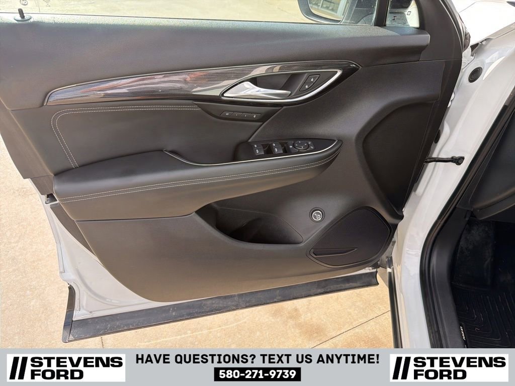 Used 2023 Buick Envision Essence w/ Sport Touring Package FWD image 20