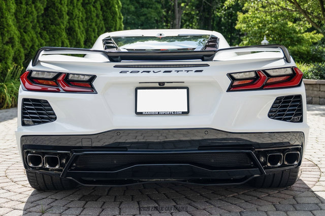 Used 2020 Chevrolet Corvette Stingray Premium Cpe w/ 3LT Preferred Equipment Group RWD image 7