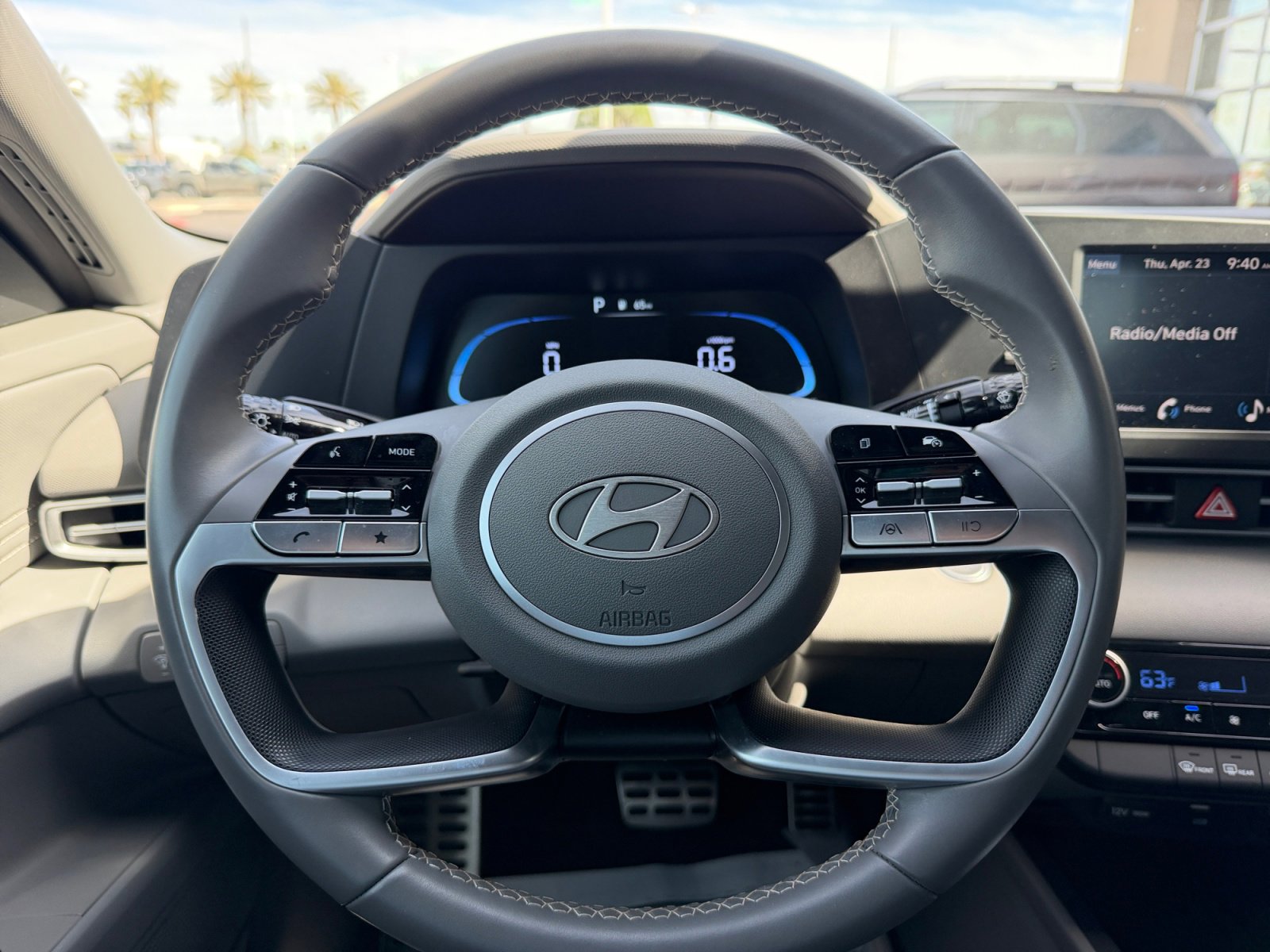 Certified 2025 Hyundai Elantra Sport FWD image 9