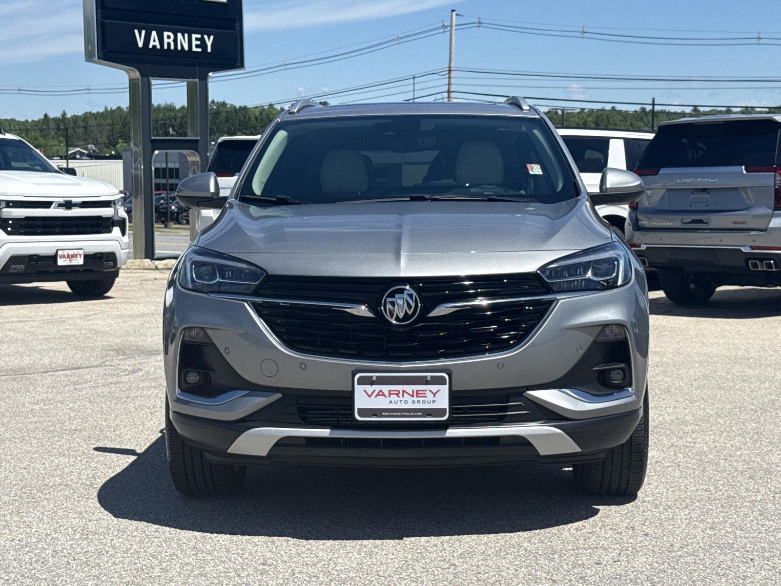 Used 2023 Buick Encore GX Essence w/ Advanced Technology Package AWD/4WD image 2