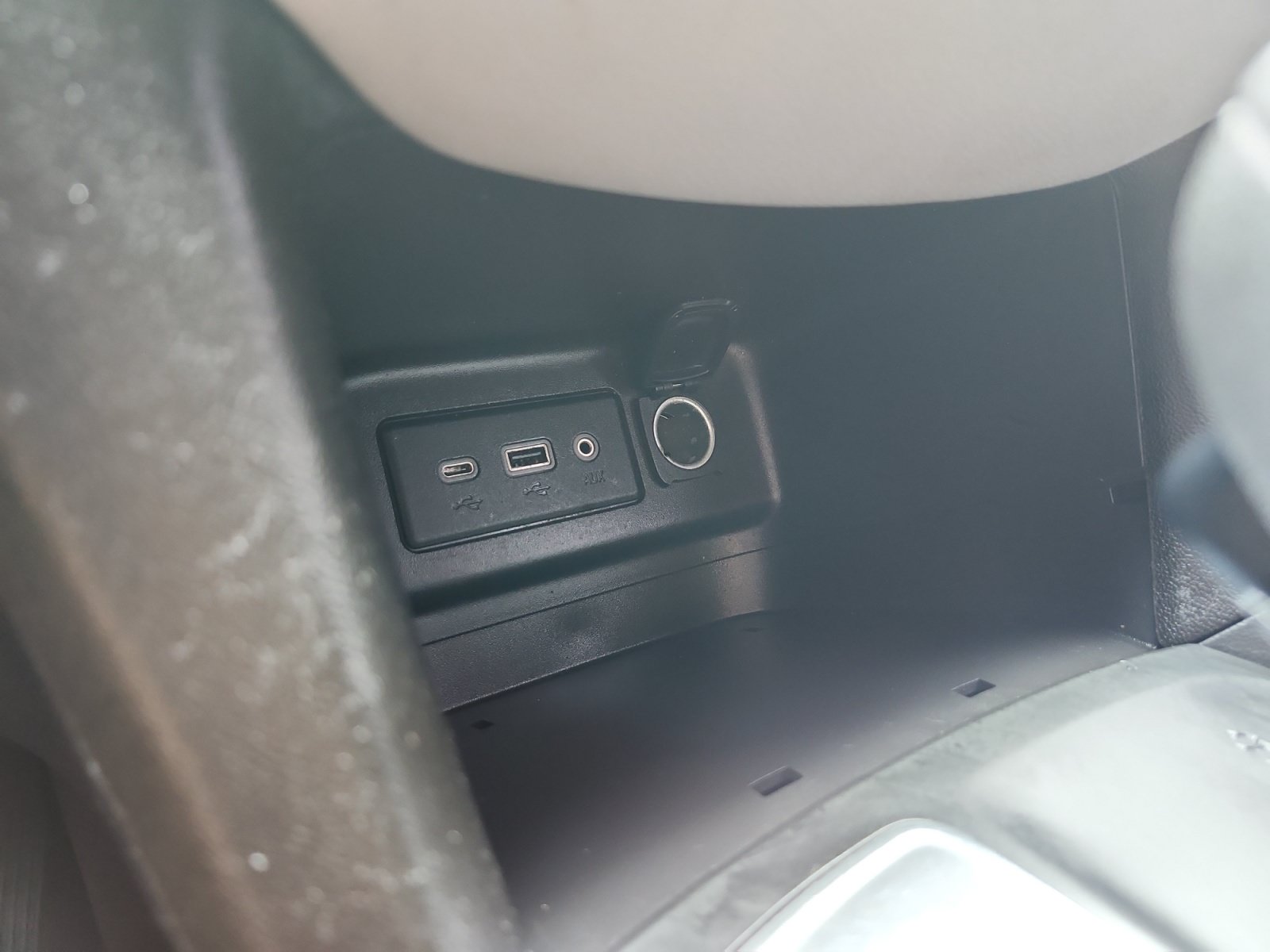 Used 2024 Chevrolet Equinox LS w/ Driver Confidence II Package FWD image 19