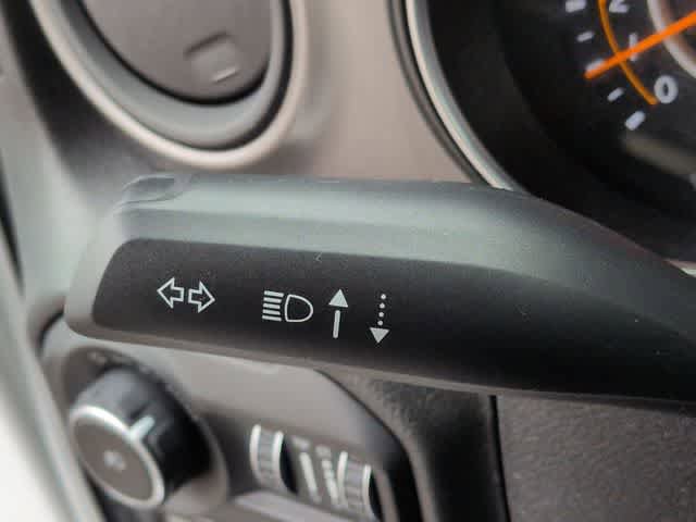 Used 2022 Jeep Wrangler Unlimited Sport AWD/4WD image 25