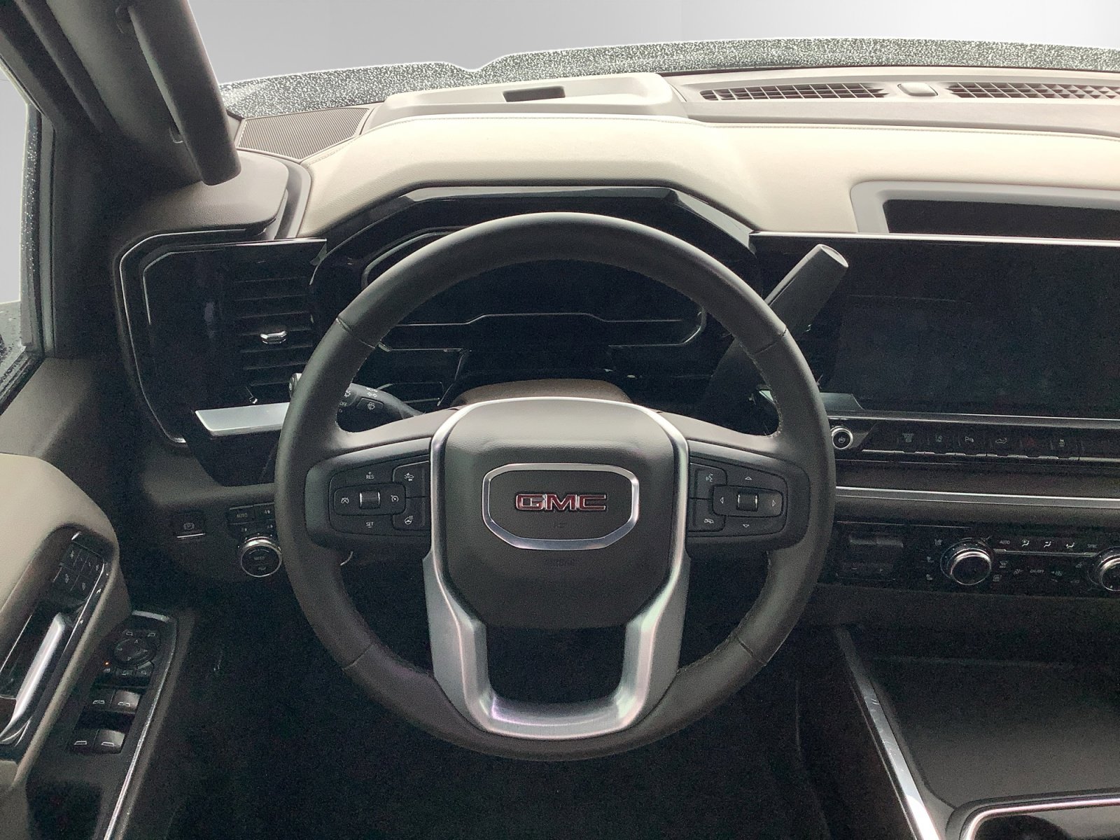 Used 2024 GMC Sierra 3500 SLT w/ SLT Premium Package image 12