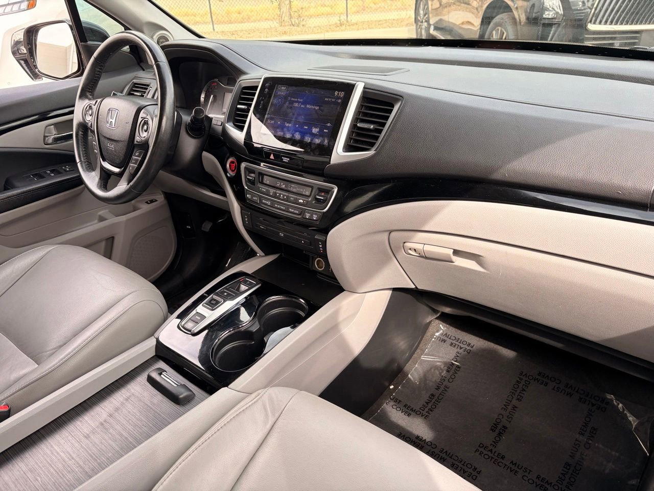 Used 2017 Honda Pilot Touring image 13