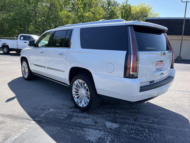 Used 2018 Cadillac Escalade ESV Platinum AWD/4WD image 5
