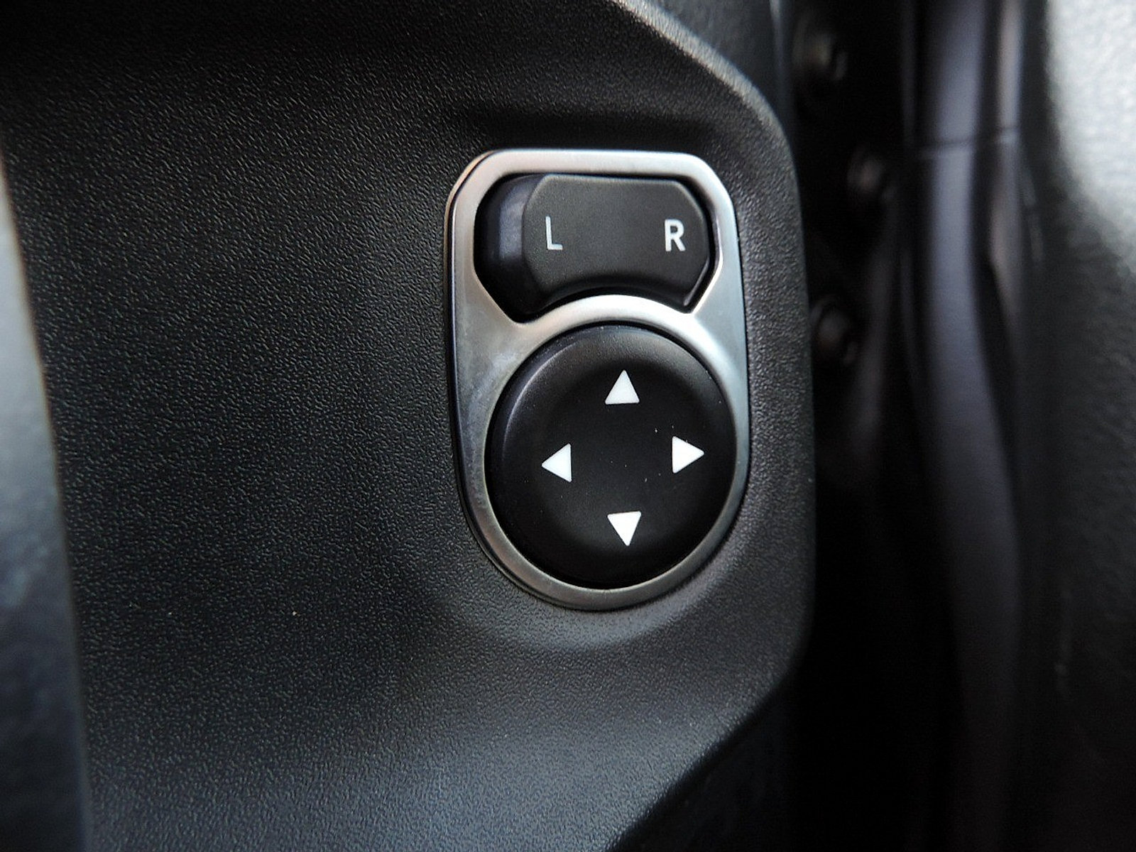 Used 2020 Jeep Wrangler Unlimited Sport S AWD/4WD image 21