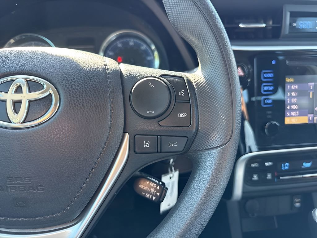 Used 2019 Toyota Corolla LE image 14