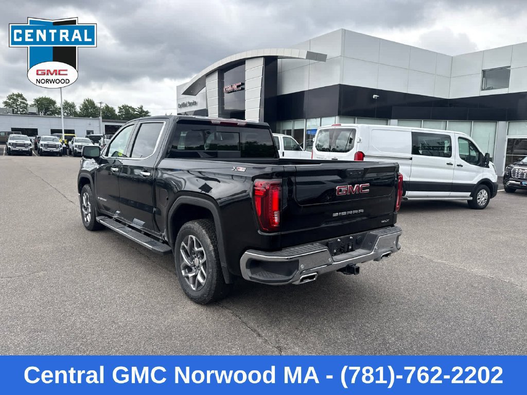 New 2026 GMC Sierra 1500 SLT w/ SLT Premium Plus Package AWD/4WD image 3