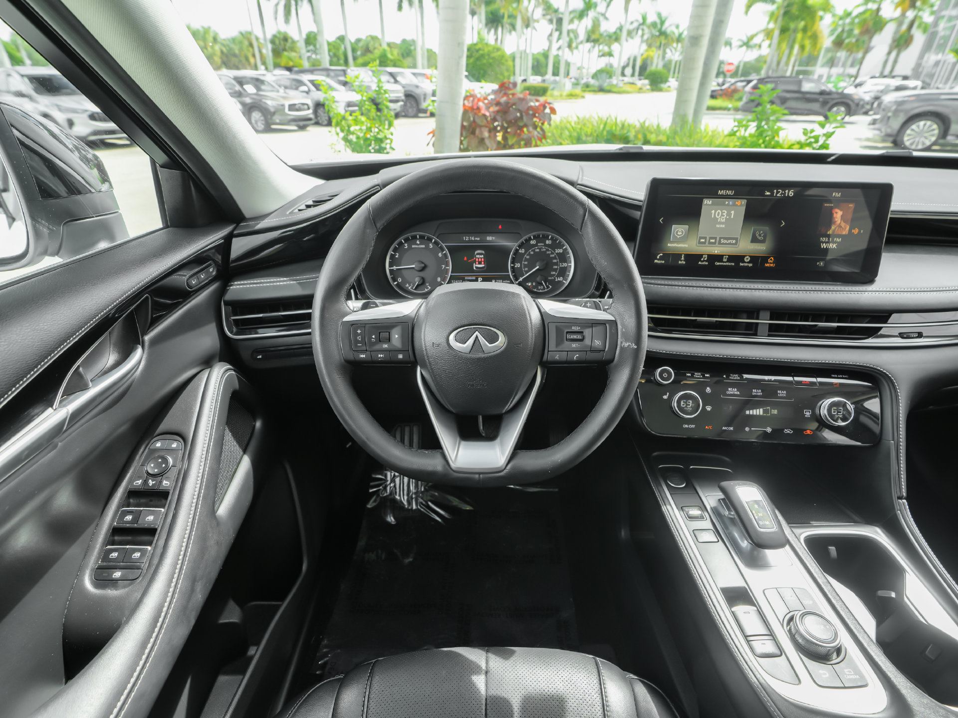 Used 2024 INFINITI QX60 Pure FWD image 10