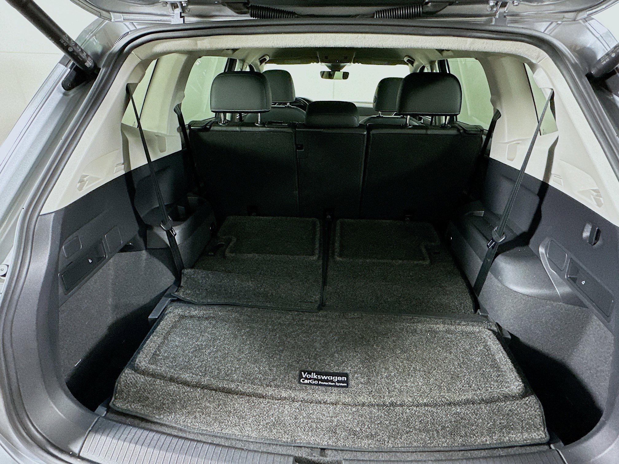 Used 2023 Volkswagen Tiguan SE image 26