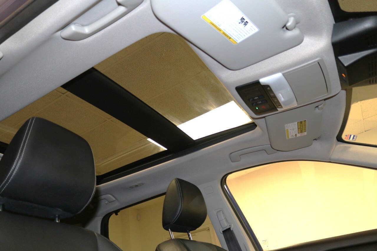 Used 2021 Nissan Rogue SL image 81