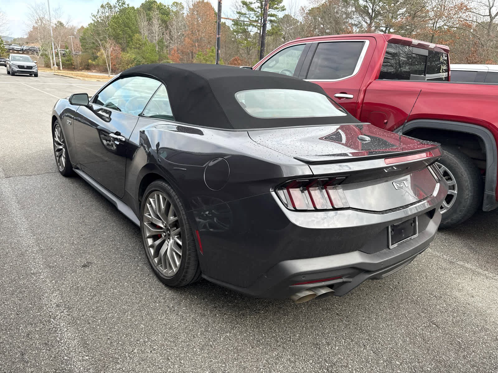 Used 2024 Ford Mustang GT Premium image 4