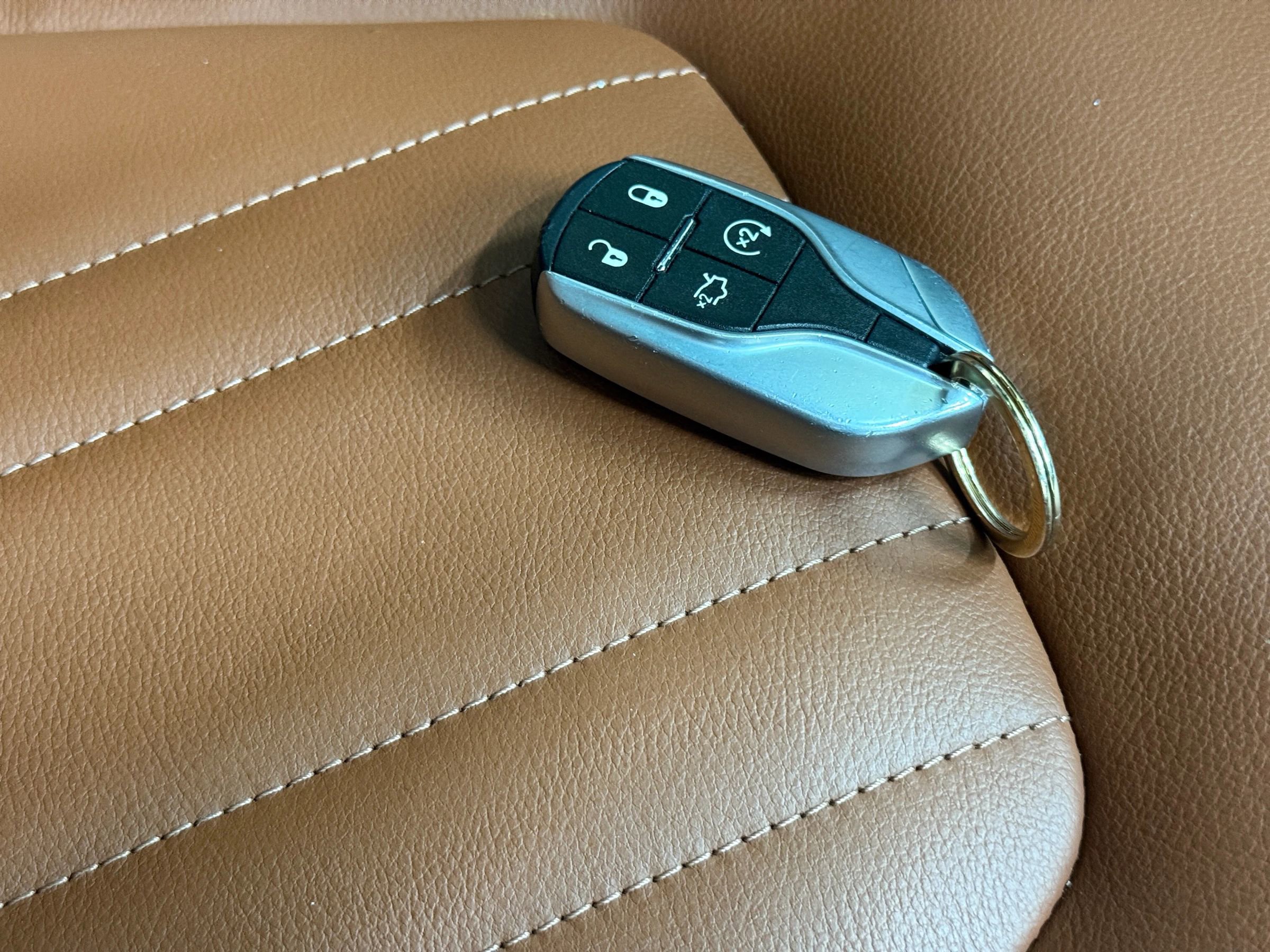 Used 2023 Maserati Levante GT image 37