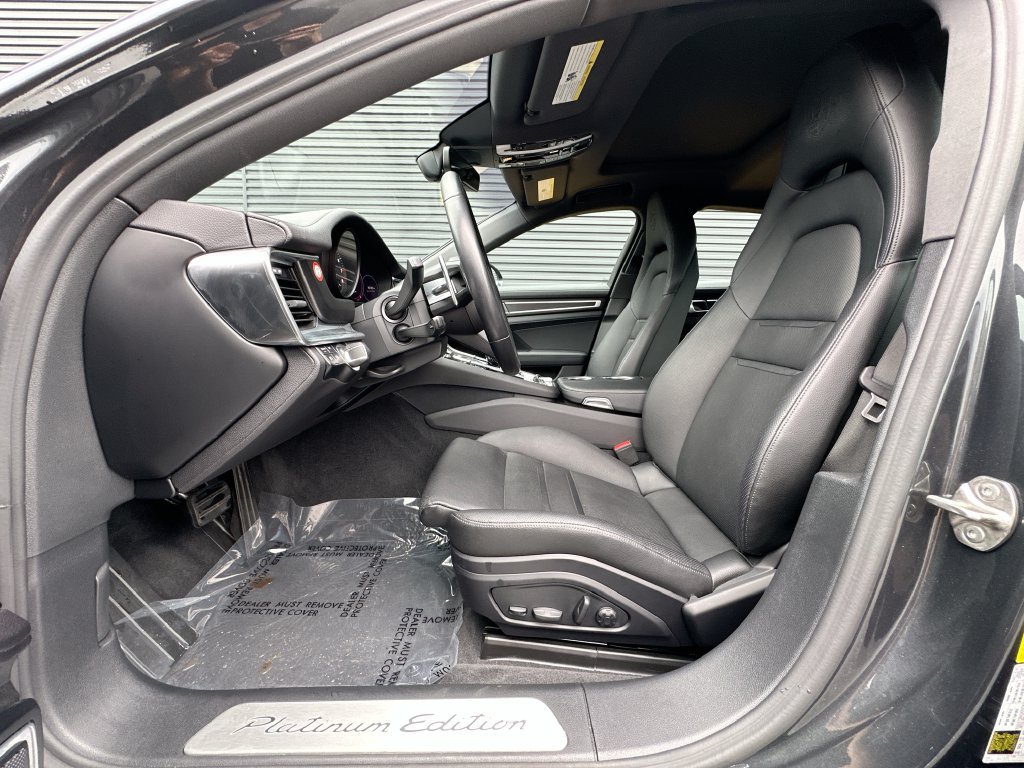 Certified 2023 Porsche Panamera 4 Platinum Edition AWD/4WD image 5