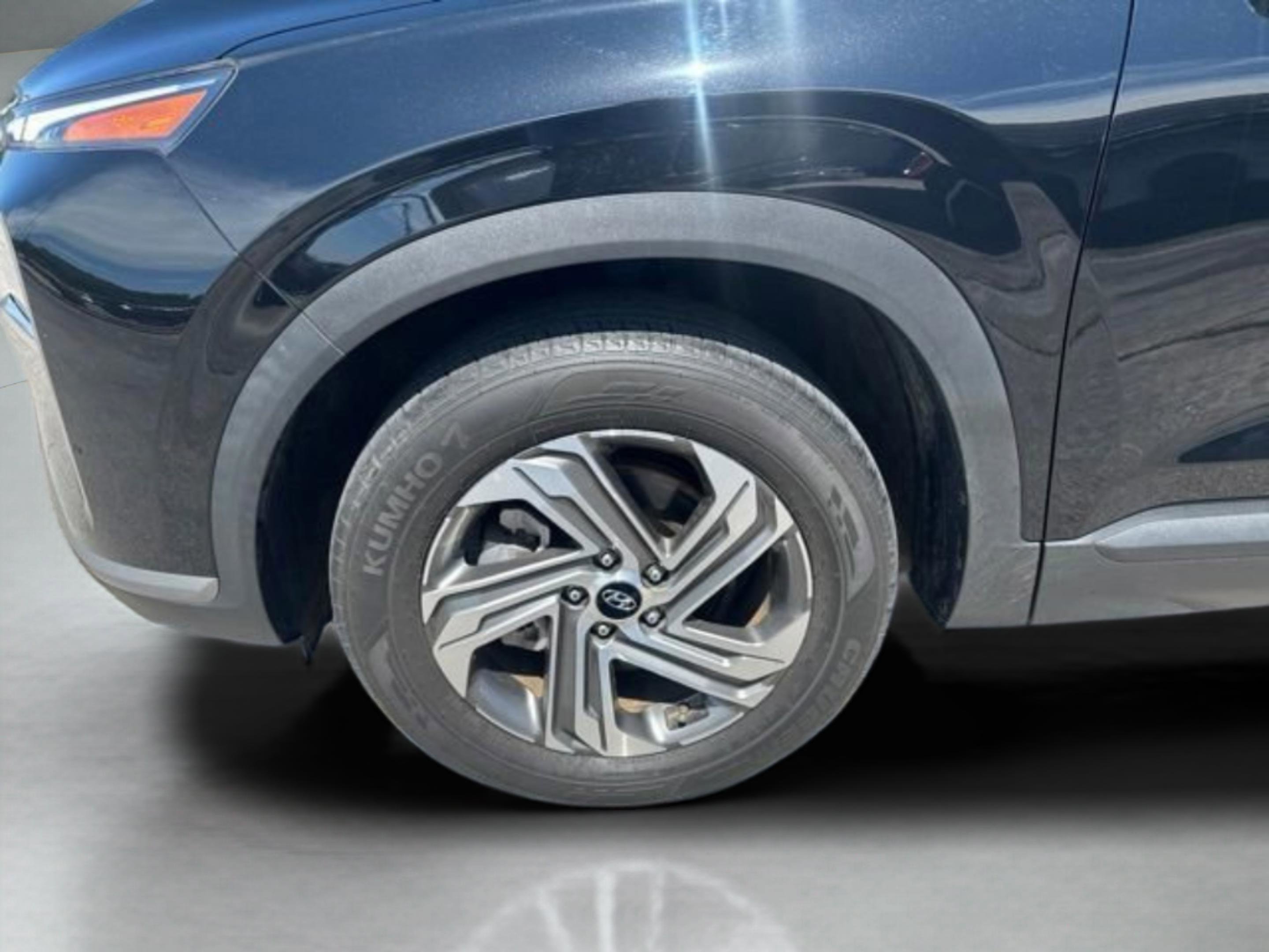 Certified 2023 Hyundai Santa Fe SEL FWD image 32