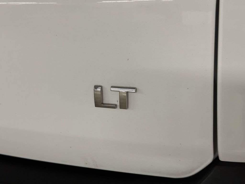 Certified 2023 Chevrolet Traverse LT AWD/4WD image 11
