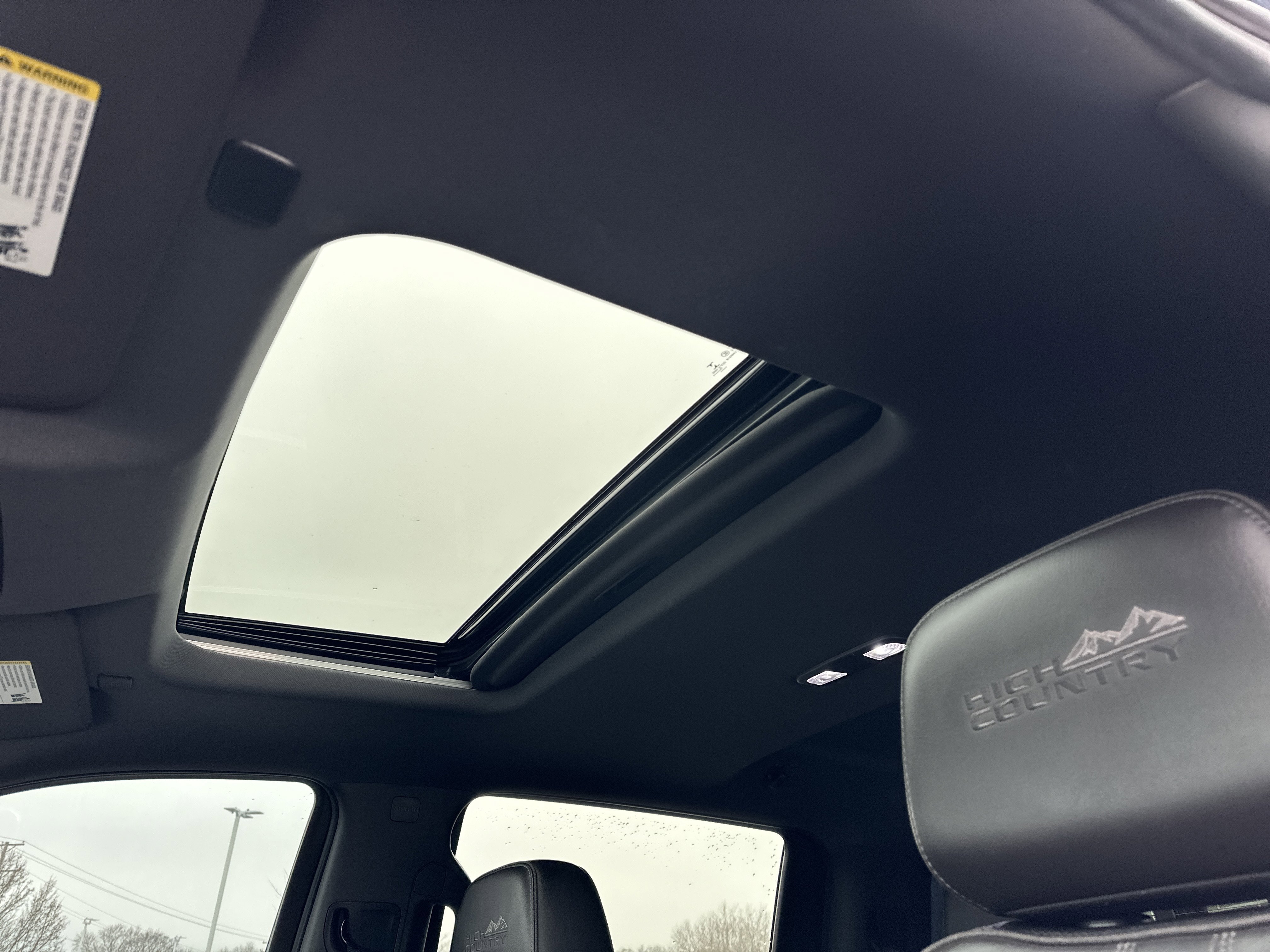 Used 2020 Chevrolet Silverado 1500 High Country image 26