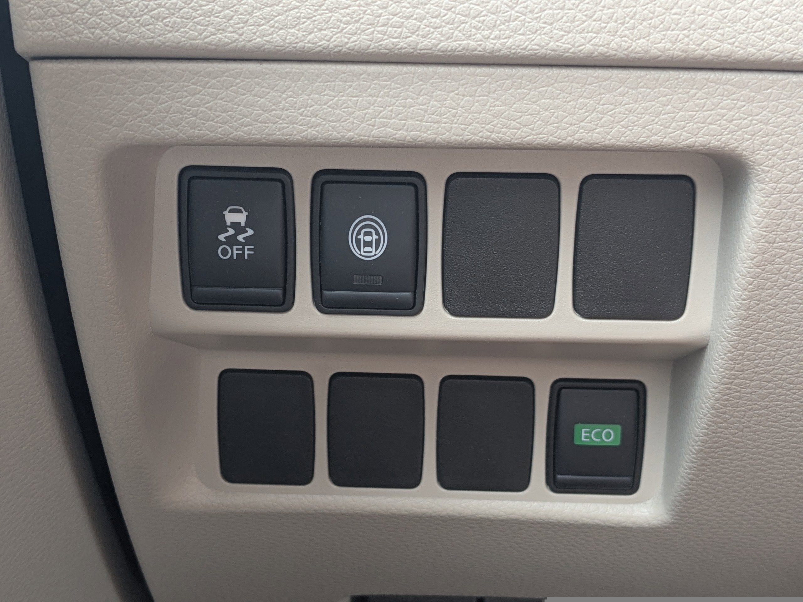 Used 2019 Nissan Rogue Sport SV image 25