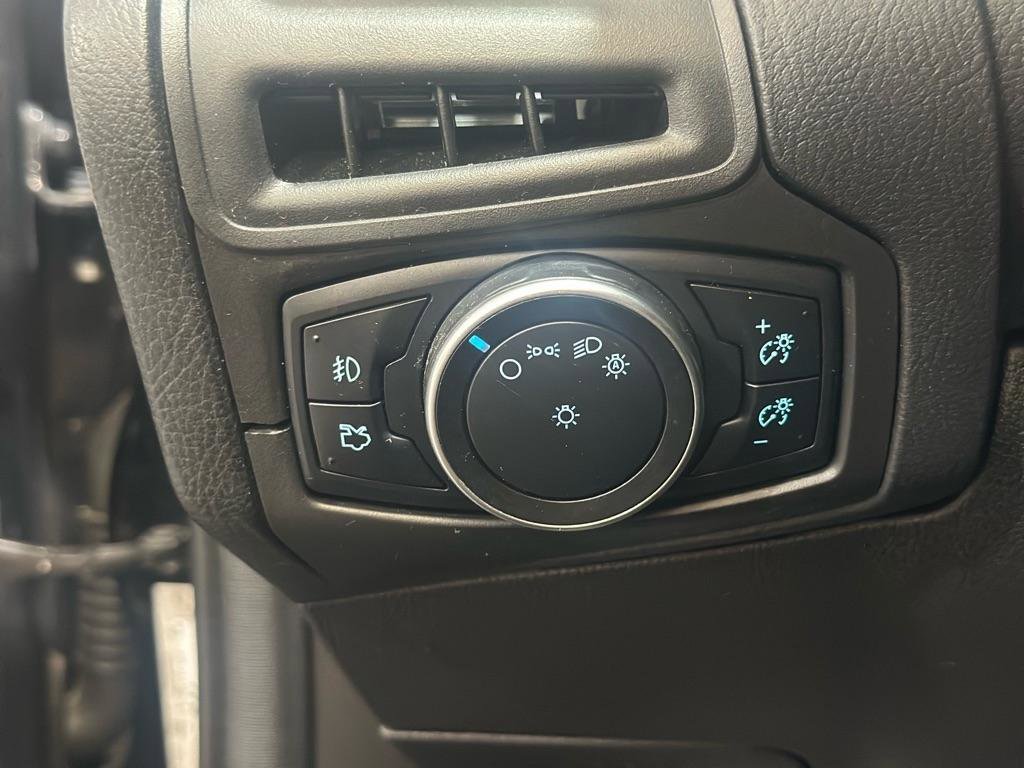 Used 2016 Ford Focus SE w/ Equipment Group 201A image 31