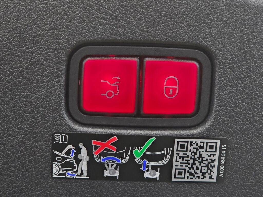 New 2026 Mercedes-Benz CLE 450 4MATIC Coupe image 22