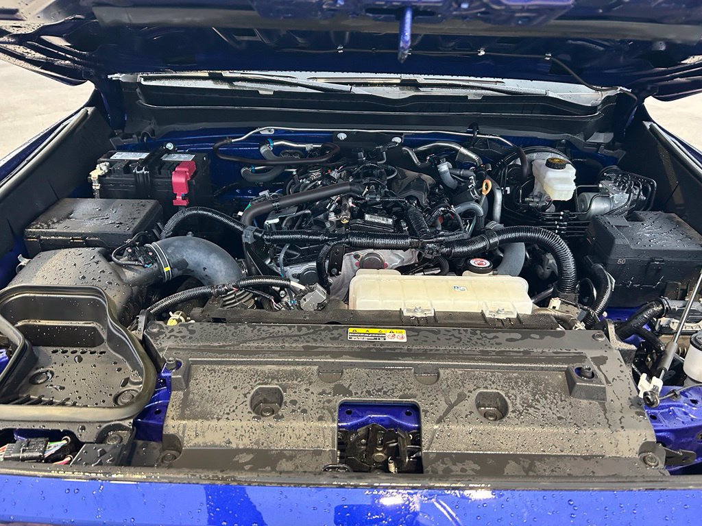 Used 2025 Toyota Tacoma SR5 AWD/4WD image 31