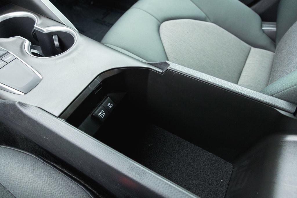 Certified 2022 Toyota Camry LE w/ Carpet Mat Package (TMS) FWD image 23