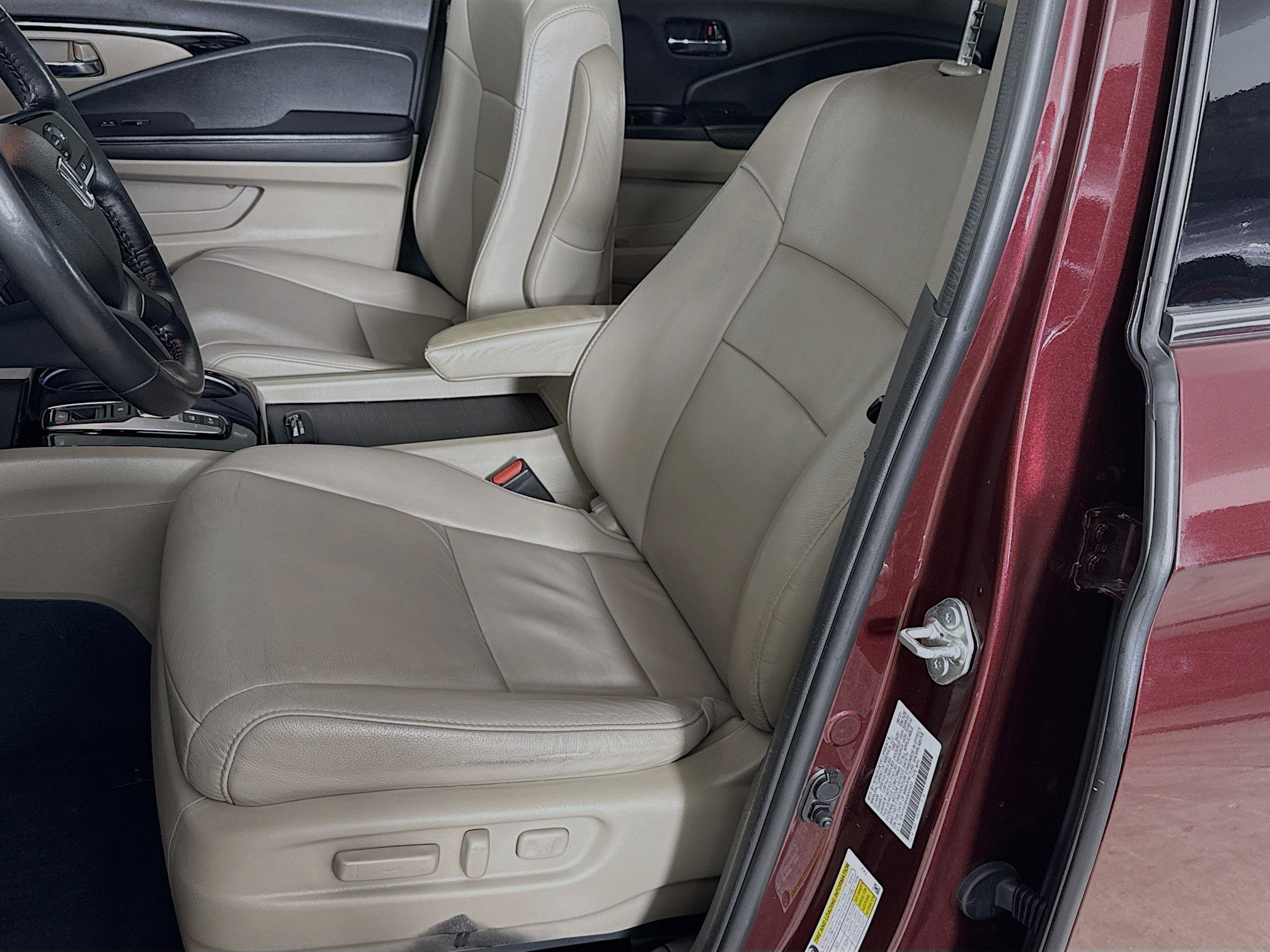 Used 2022 Honda Pilot Touring image 24