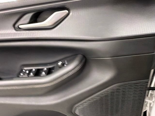Used 2023 Jeep Grand Cherokee Altitude AWD/4WD image 26