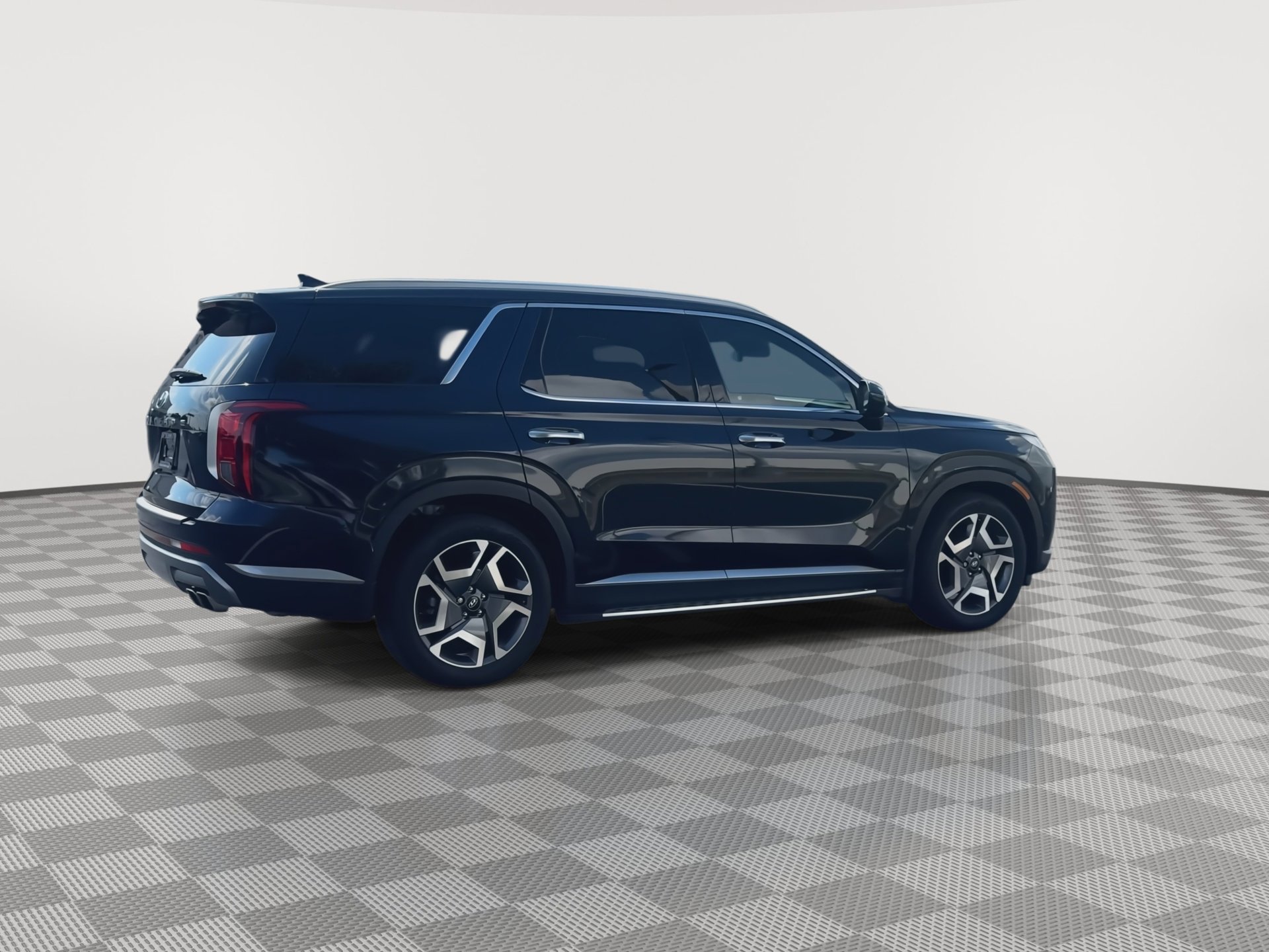 Used 2025 Hyundai Palisade SEL FWD image 9