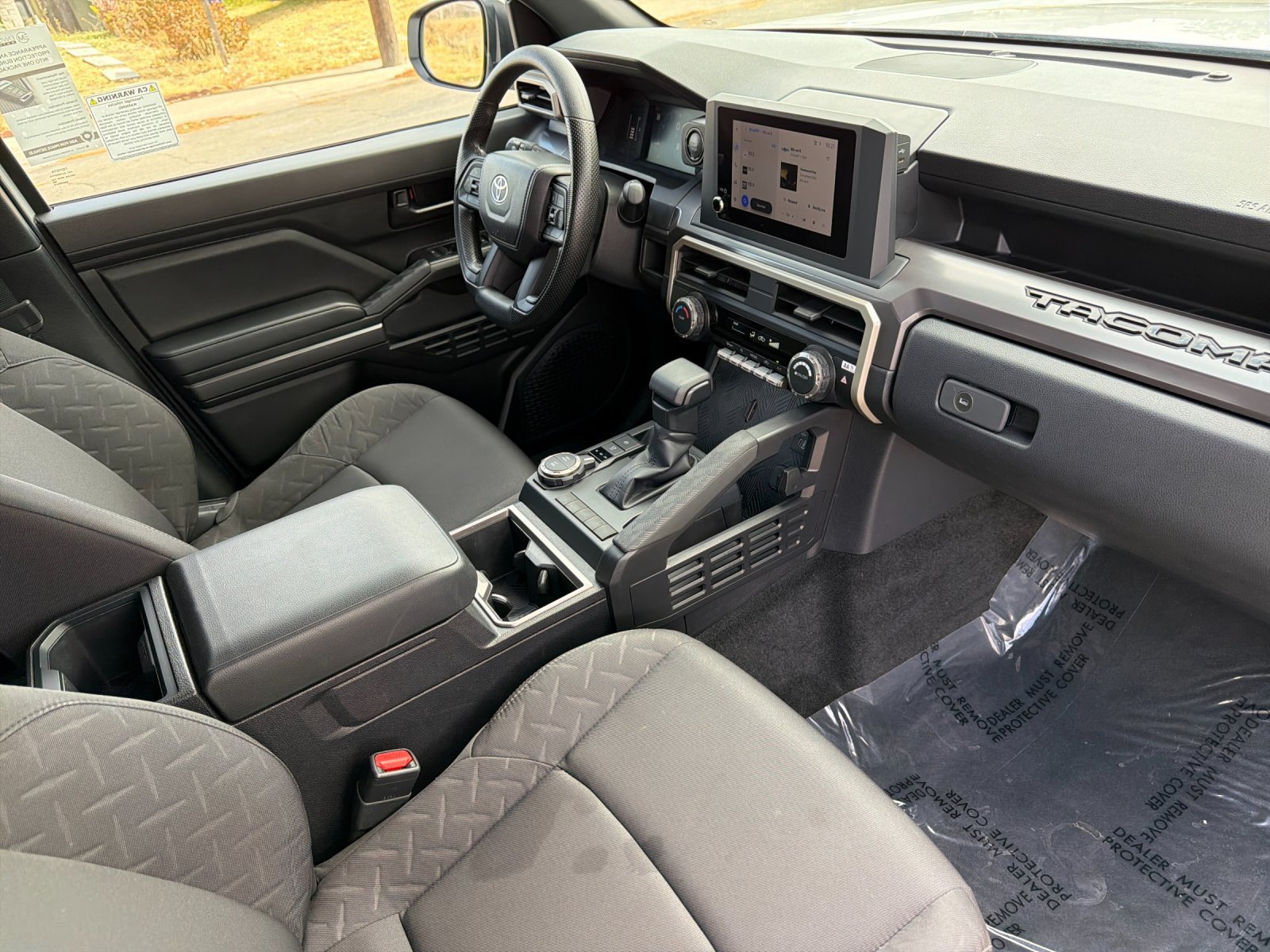 Used 2026 Toyota Tacoma SR5 AWD/4WD image 14