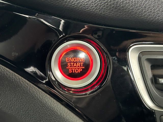 Used 2016 Honda Pilot Elite image 32