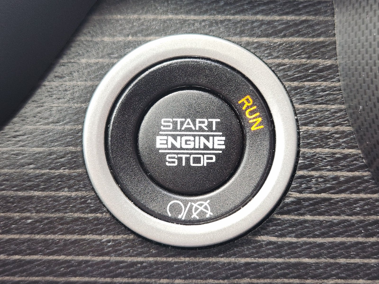 Used 2024 RAM 2500 Limited AWD/4WD image 25