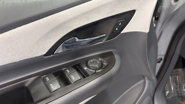 Used 2021 Chevrolet Bolt Premier w/ Infotainment Package FWD image 15