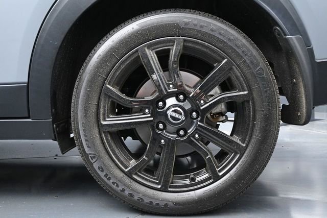 Certified 2024 Nissan Kicks SR w/ SR Premium Package FWD image 9