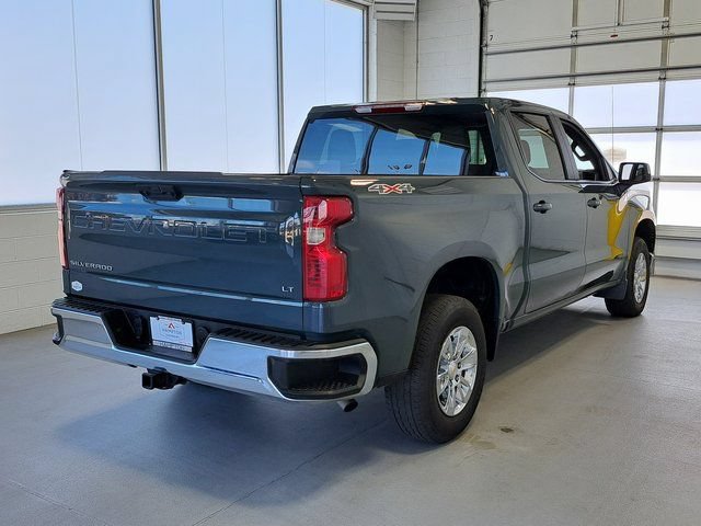 Used 2025 Chevrolet Silverado 1500 LT AWD/4WD image 6