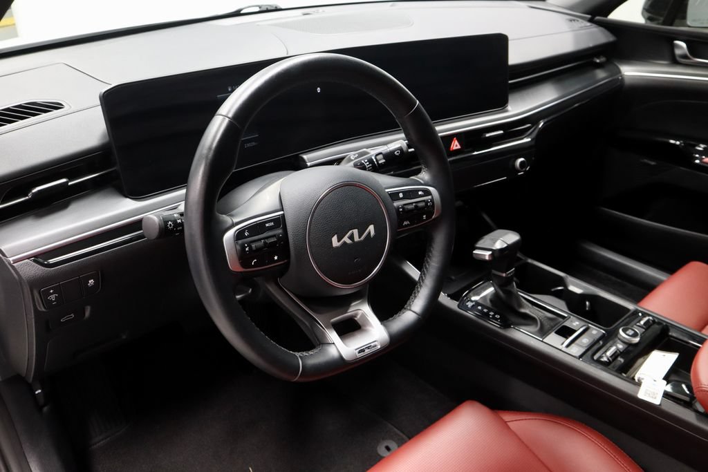 Used 2025 Kia K5 GT-Line w/ GT-Line Premium Package AWD/4WD image 26
